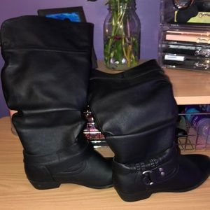 Black boots